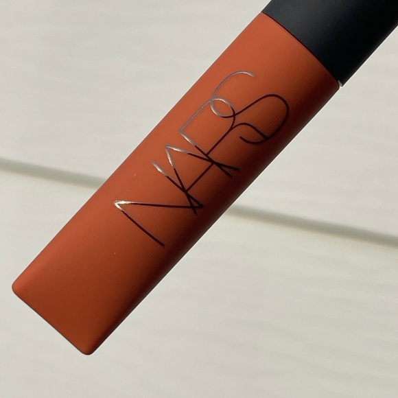 NARS Air Matte Lipstick In Lose Control (Brown Pink) - Picture 9 of 10